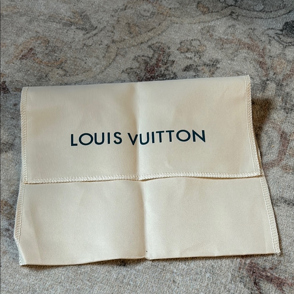 Louis Vuitton Beige Dust Bag